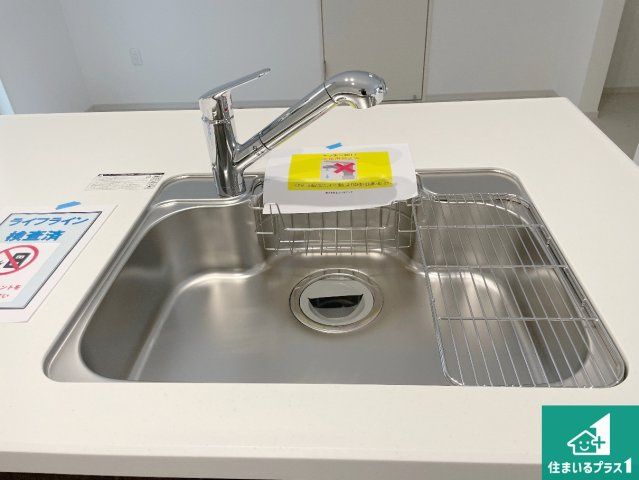 京都市山科区川田西浦町　第1期　新築一戸建ての設備|洗い物も楽にできる、広々シンク！
