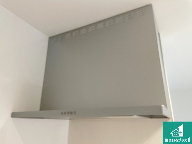 京都市山科区川田西浦町　第1期　新築一戸建ての設備|汚れにくいスロットフィルタでお手入れラクラク！ＬＥＤ照明付き！