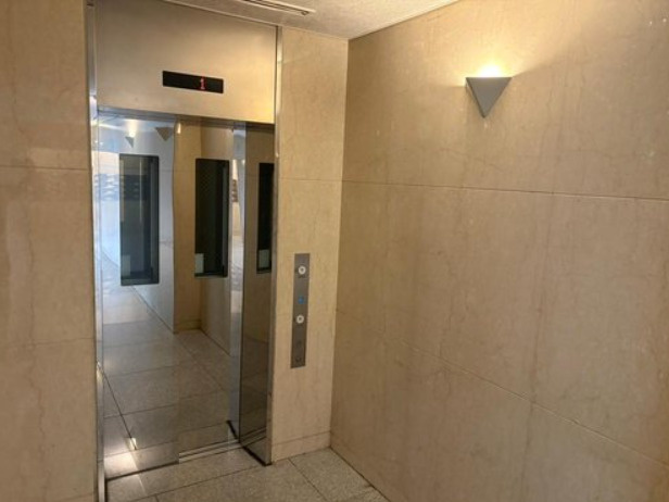 ロワ・ヴェール岡本のその他共用部分|エレベーター