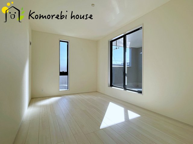 さいたま市見沼区深作　4期　新築一戸建て　リーブルガーデン　01の寝室|26.1.8撮影済み