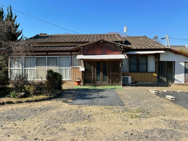 茨城県行方市吉川　中古戸建の外観