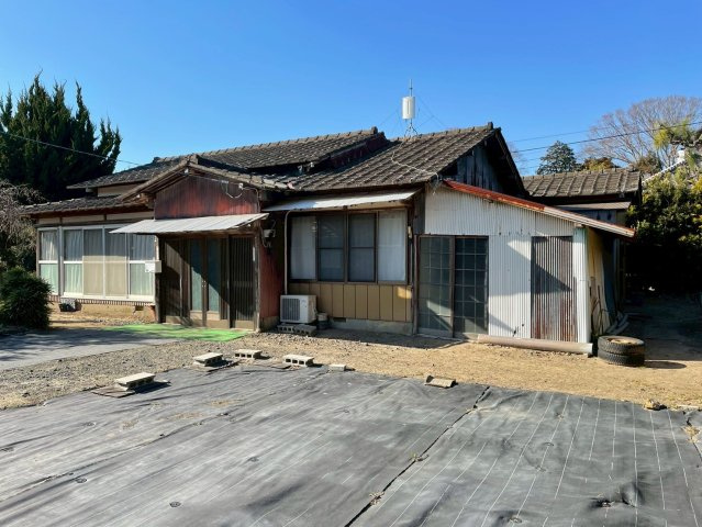 茨城県行方市吉川　中古戸建の外観
