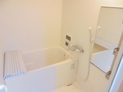 【浴室】 | ファミール　ガーデン | バス