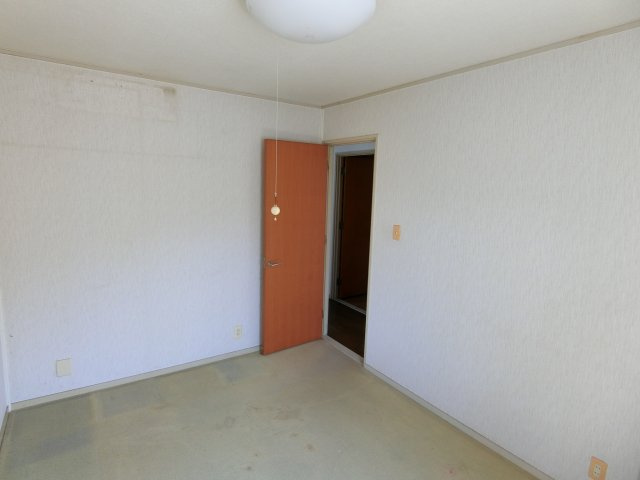 神戸市西区竹の台5丁目　中古戸建の洋室