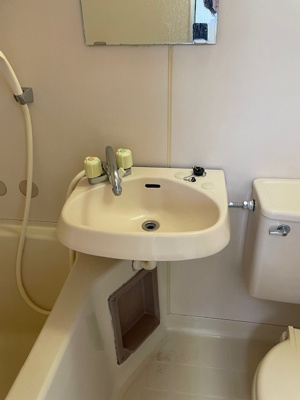 【洗面所】 | アシックハイツ | 脱衣スペースもあります