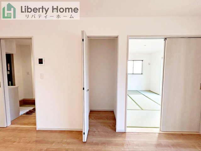 日立市西成沢町2丁目23-P1　新築戸建　9号棟のエントランス