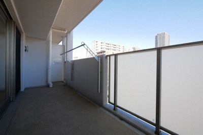 【バルコニー】 | CITY SPIRE難波グレイス | 広々としたバルコニーです
