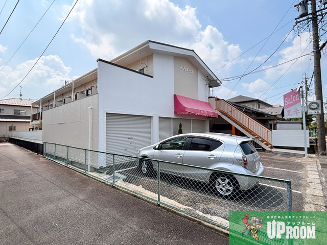 丸善コーポの外観