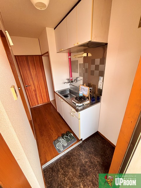 丸善コーポの玄関