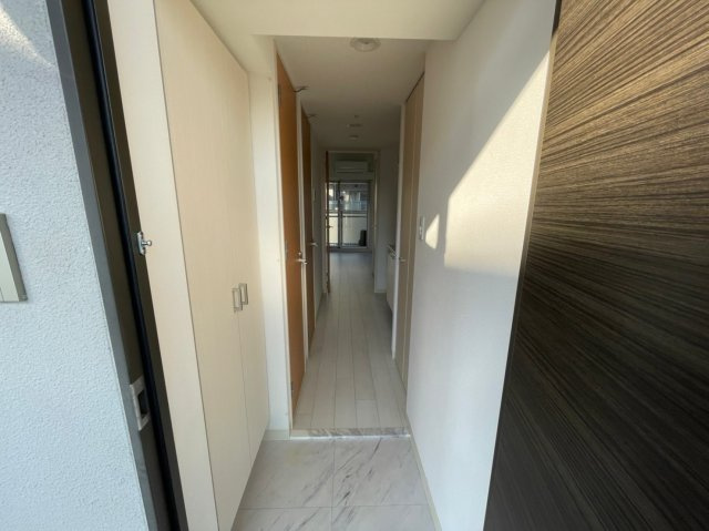 エスリード京橋WESTの内装|(参考)同マンション反転タイプの間取部屋写真