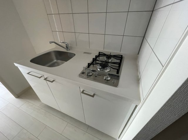 エスリード京橋WESTのキッチン|(参考)同マンション反転タイプの間取部屋写真