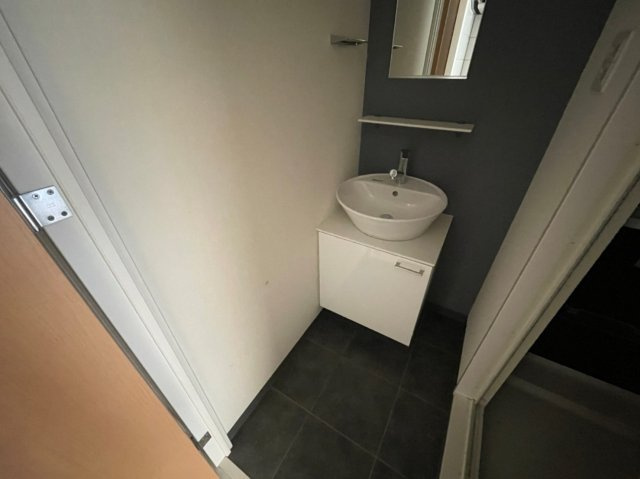 エスリード京橋WESTの洗面所|(参考)同マンション反転タイプの間取部屋写真