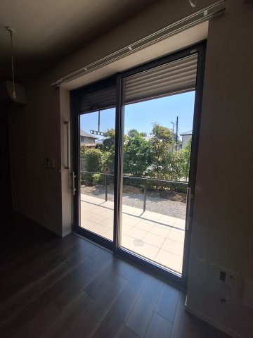 （シニア限定）ヘーベルVillage北浦和公園の内装|楽々電動防犯シャッター