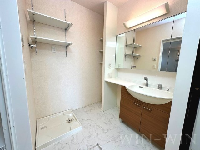 ハイム杉山 A棟の洗面所|イメージ（同建物内別部屋の写真です）