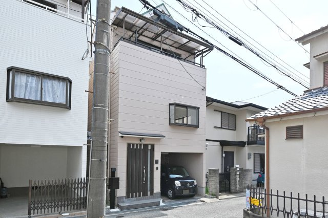 西宮市愛宕山中古戸建│4LDK+駐車1台可