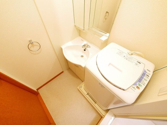 レオパレスケルンの設備|洗濯機付き