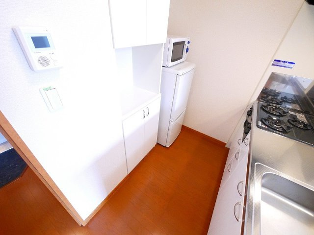 レオパレスケルンの収納|たっぷりとした収納スペースです