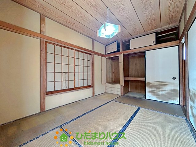 加須市礼羽　中古一戸建ての収納