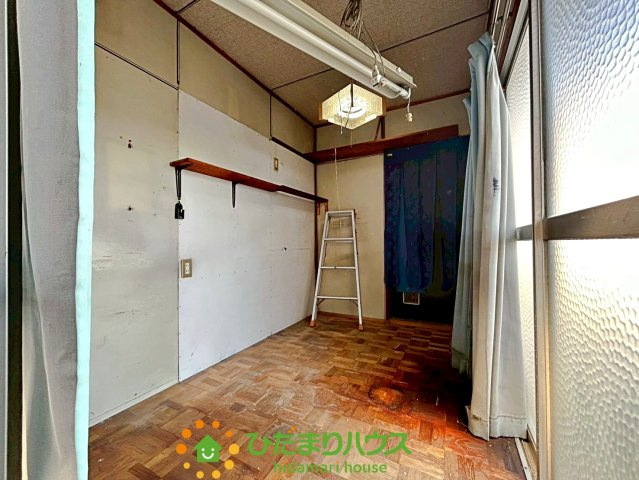 加須市礼羽　中古一戸建ての収納