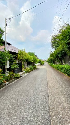 名塩南台2丁目の前面道路含む現地写真