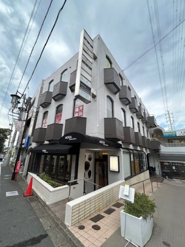 成城ピアッツァ