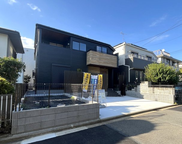 青葉区さつきが丘　新築分譲住宅の外観