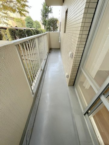 モアステージ吉川ライネスハイムB棟のバルコニー|北向きバルコニー