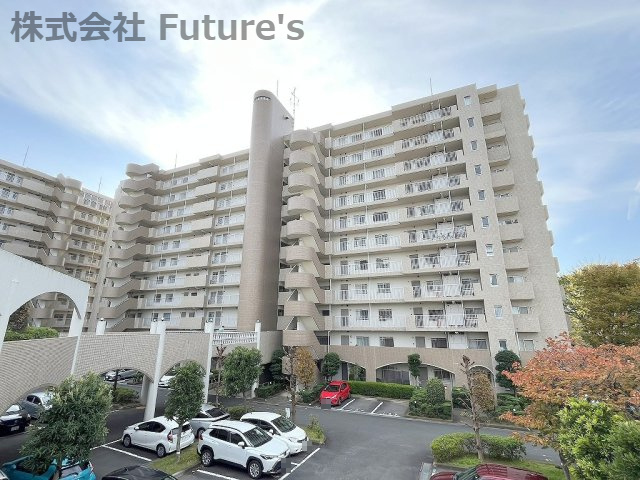 モアステージ吉川ライネスハイムB棟の外観|周辺施設充実なマンションです