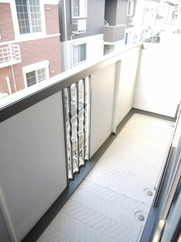 Ｍａｉｓｏｎ　Ｓｙｍｐｈｏｎｙ　B棟のバルコニー