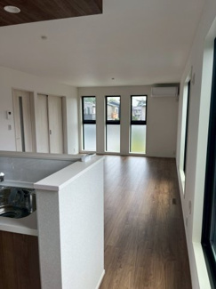 【居間・リビング】 | ～FRESTiER～つくばみらい市筒戸　3LDK新築物件