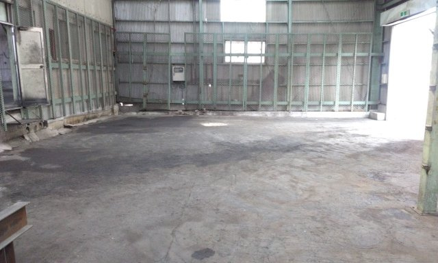 大阪市此花区常吉2丁目貸工場倉庫事務所143万円の駐車場