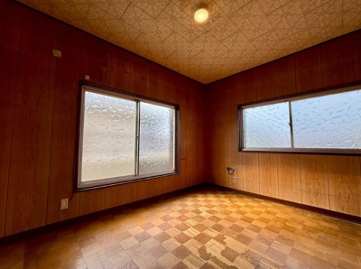 【居間・リビング】 | 清水が丘１丁目　中古戸建