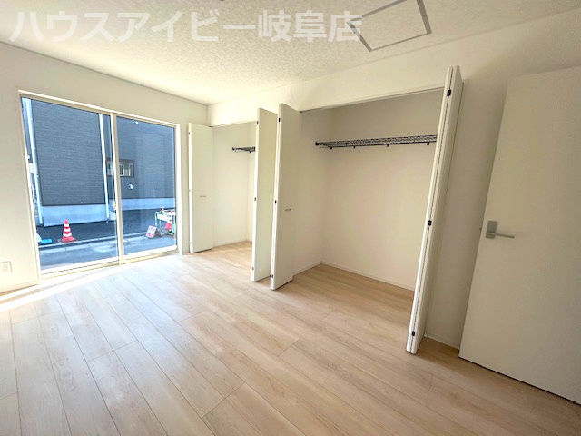 【洋室】の画像