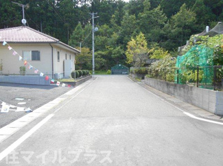 【前面道路含む現地写真】 | 西郷村羽太新築一戸建て2棟 | 前面道路含む現地写真です