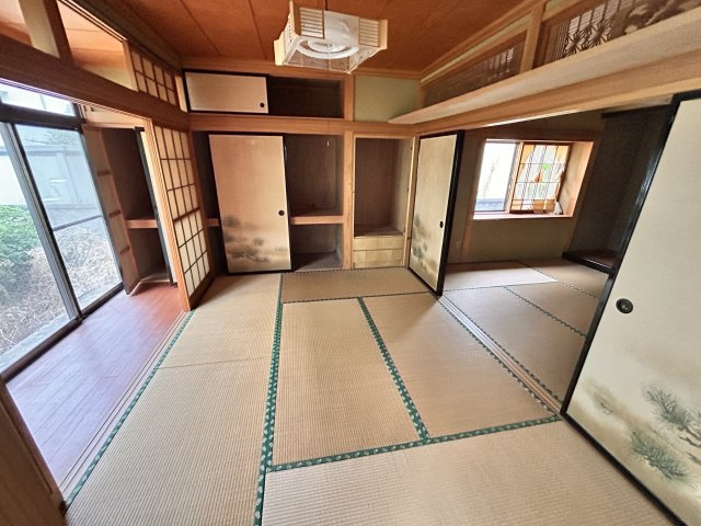 【和室】 | 【中古住宅】古川福沼 | 和室も続き間で6帖の広さ。