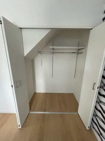 甲斐田新町　未入居一戸建ての収納|洋室のクローゼット
■物件内覧・資金計画相談・住宅ローン相談、リフォーム相談、お問合せ受付中■
※当日・翌日のご内覧、ご相談はお電話でのお問合せがスムーズです！