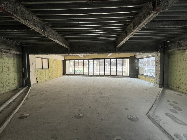 大阪市北区菅栄町の店舗事務所の内装