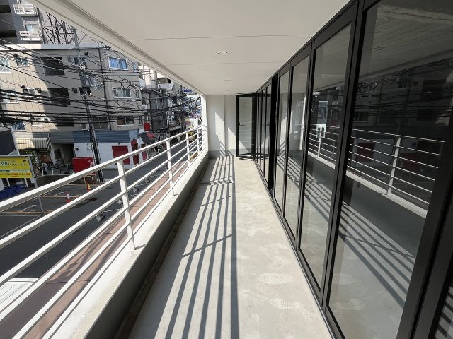 大阪市北区菅栄町の店舗事務所のバルコニー