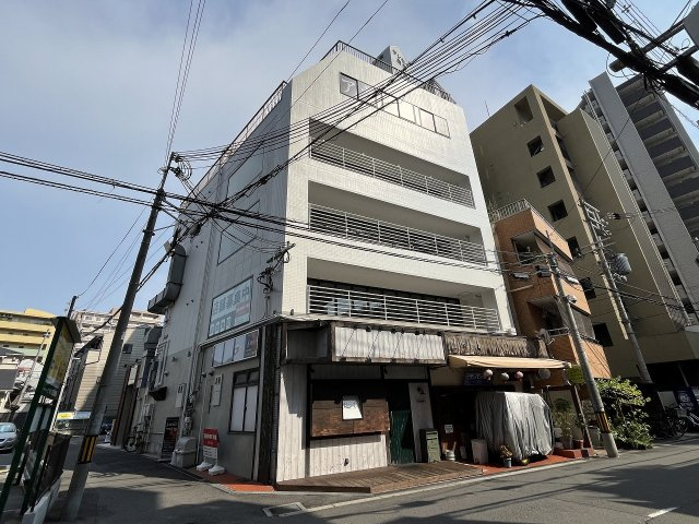 大阪市北区菅栄町の店舗事務所