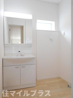 【独立洗面台】 | 西郷村羽太新築一戸建て2棟 | 独立洗面台、朝の身支度には欠かせません