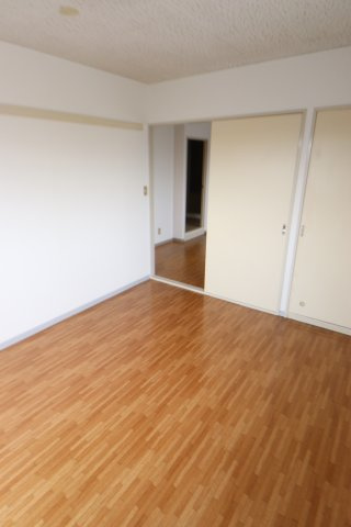 マンションセラヴィの寝室|同間取り別部屋の参考写真です。