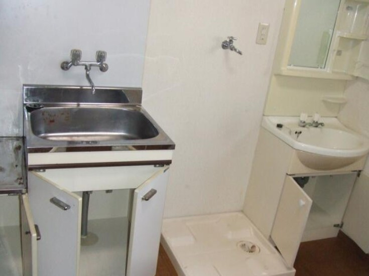 HEIM宮前の洗面所