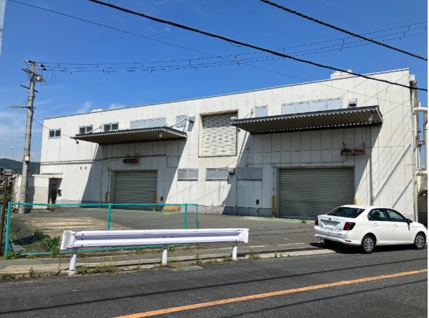 槇島町石橋工場の外観