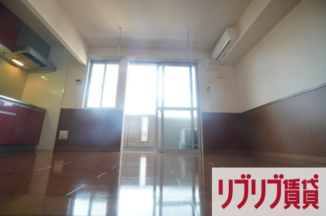 レジデンス・デュオの居間・リビング