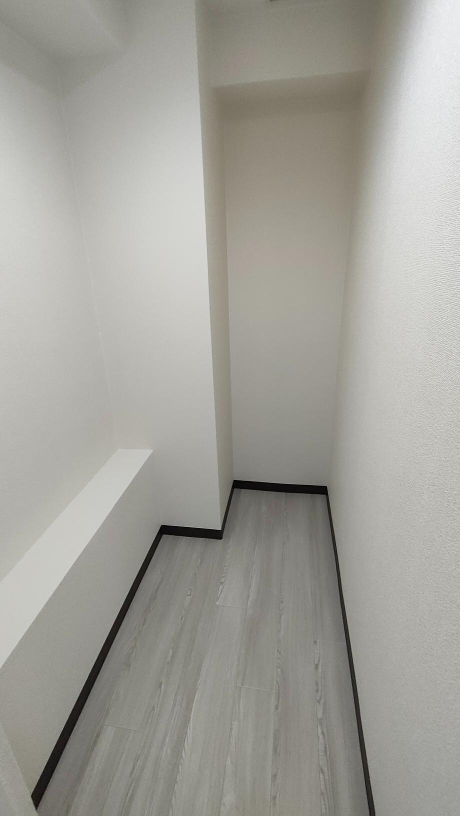 MUSASHIYA　BLDの玄関