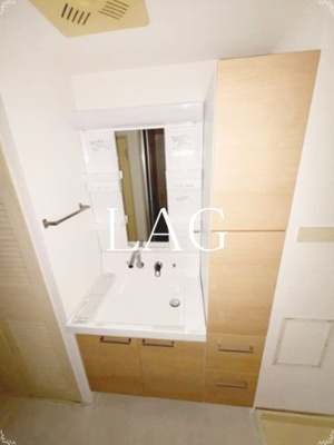 【洗面所】 | メトロハイツ東陽 | 独立洗面台です。