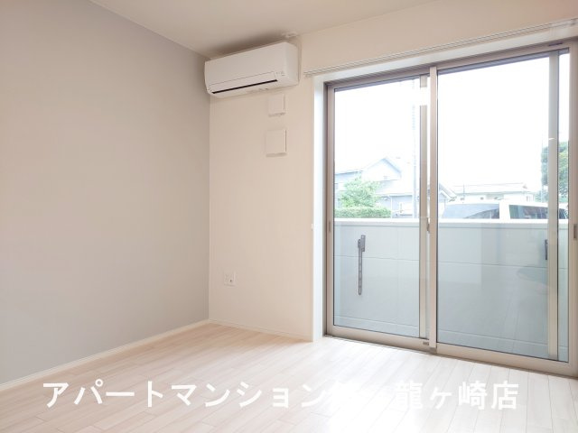 コンフォールKの居間・リビング