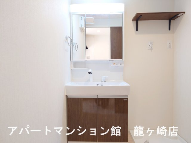 Oliveの独立洗面台