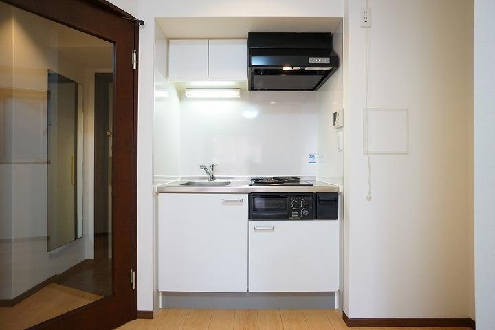 大阪市浪速区元町３丁目の賃貸マンションのキッチン