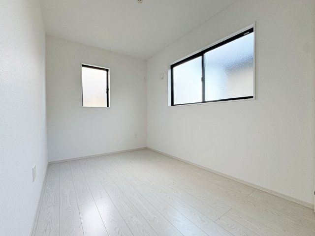 新築戸建・新築建売　福島市宮代3期　QUADRIFOGLIO　全6棟の洋室